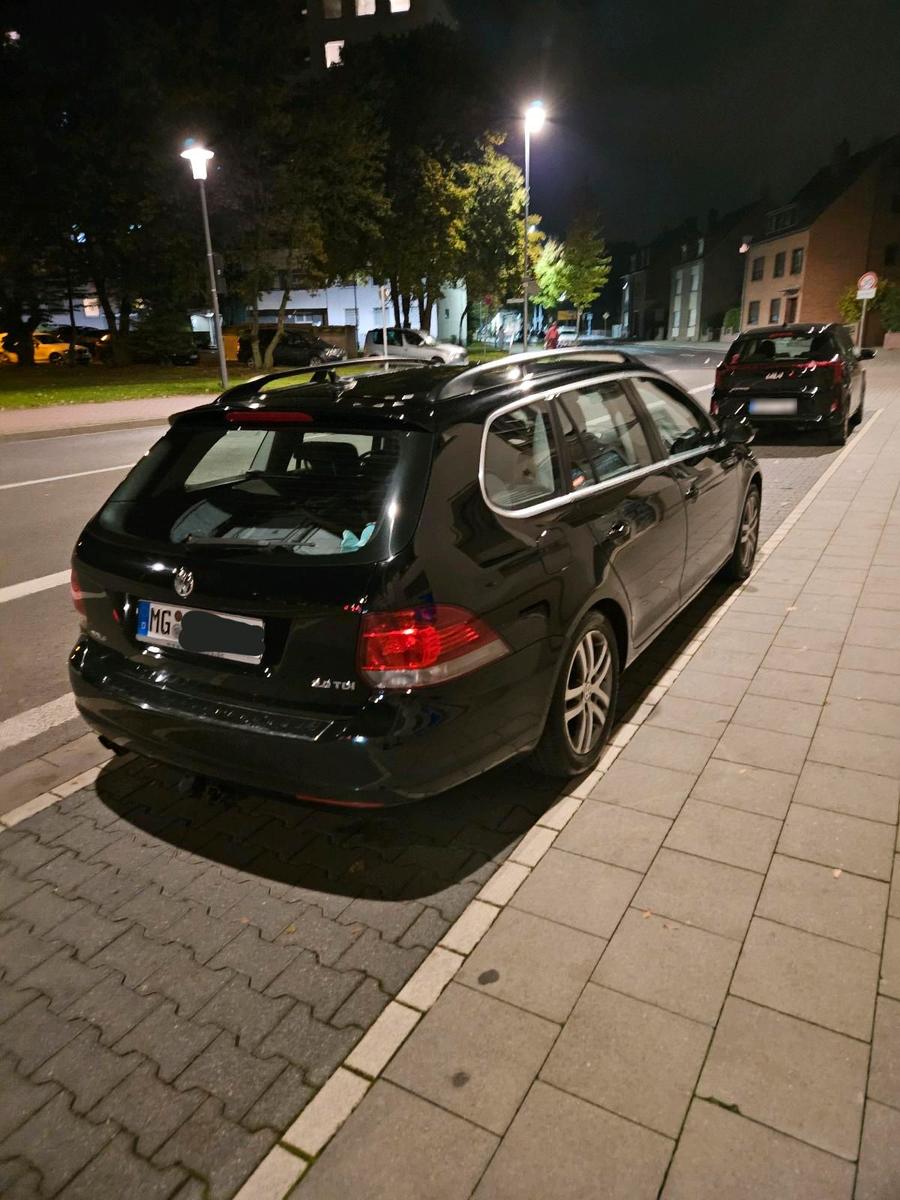 Volkswagen Golf 2012 — photo 9