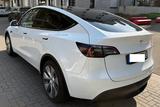 Tesla Model Y RWD 02/2023 34 000 km 1. Hand - Tesla in Duisburg