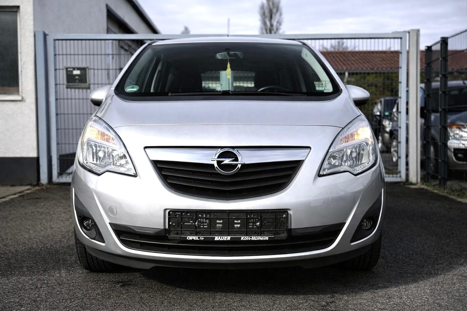 Opel Meriva B Edition