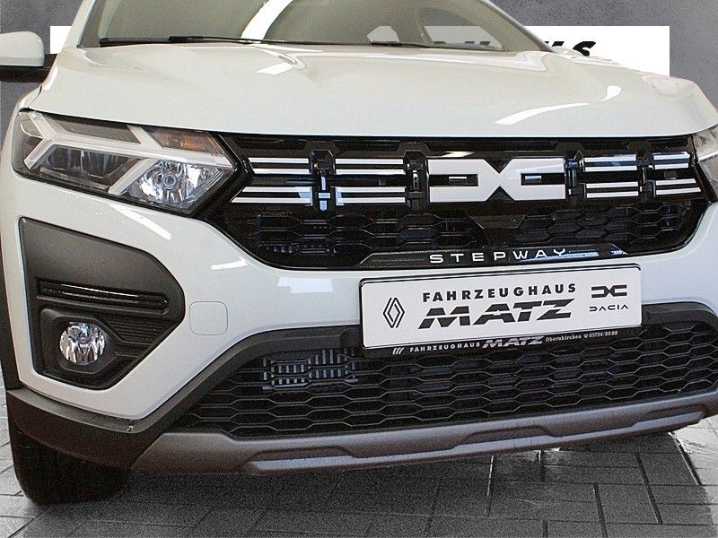 Fahrzeugabbildung Dacia Sandero TCe 90 Stepway  Expression*Winterpaket.*