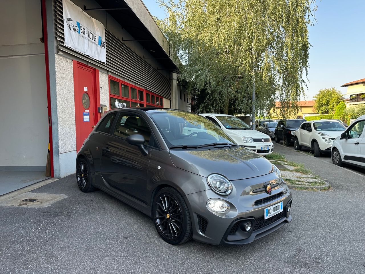 Abarth 595 1.4 t-jet 165cv GARANZIA PERMUTE imagem 3