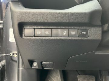 Toyota RAV 4 - 10