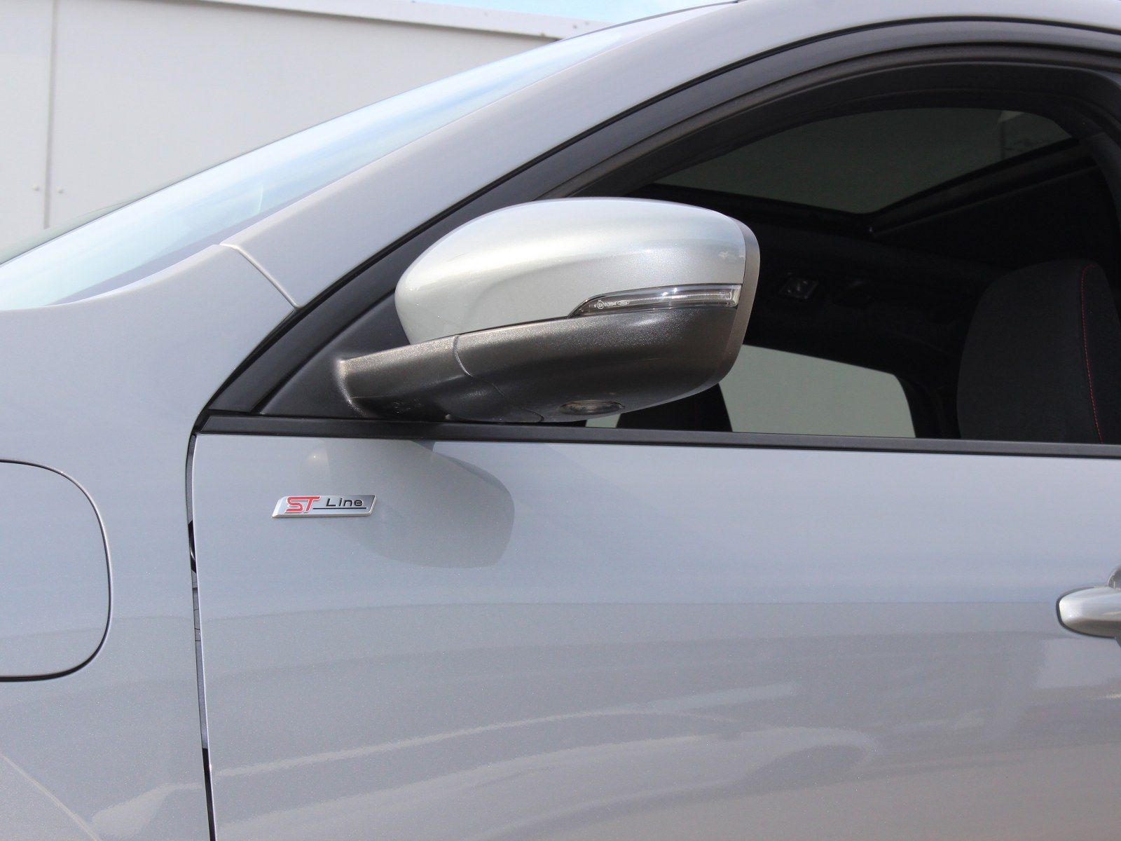 Fahrzeugabbildung Ford Kuga Plug-In Hybrid ST-Line 2,5 Duratec