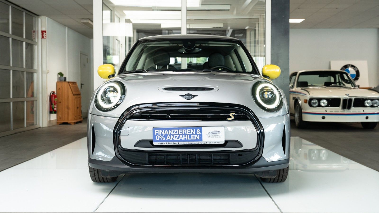 MINI COOPER SE Classic Trim NAVI LED ApplCP DAB+ uvm.