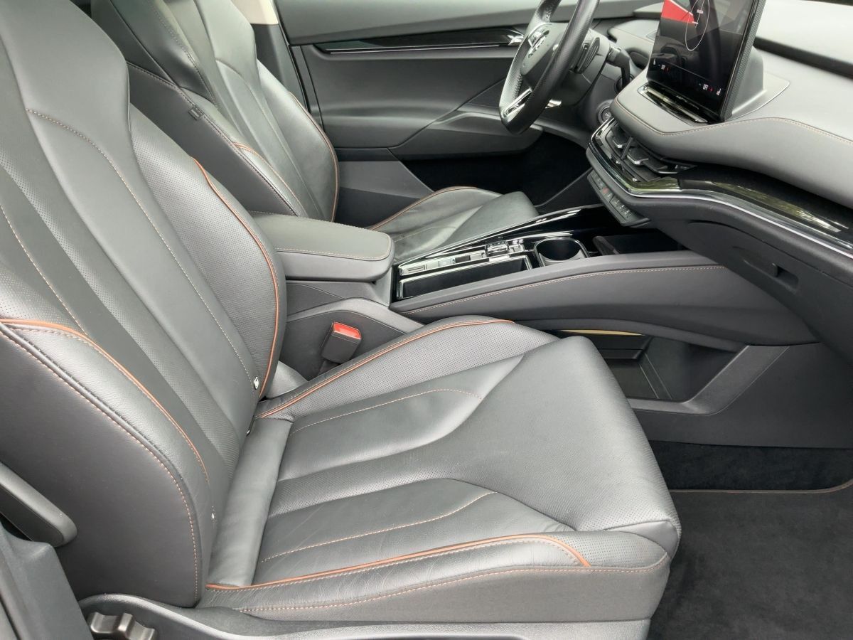 Skoda Enyaq - Bild 12