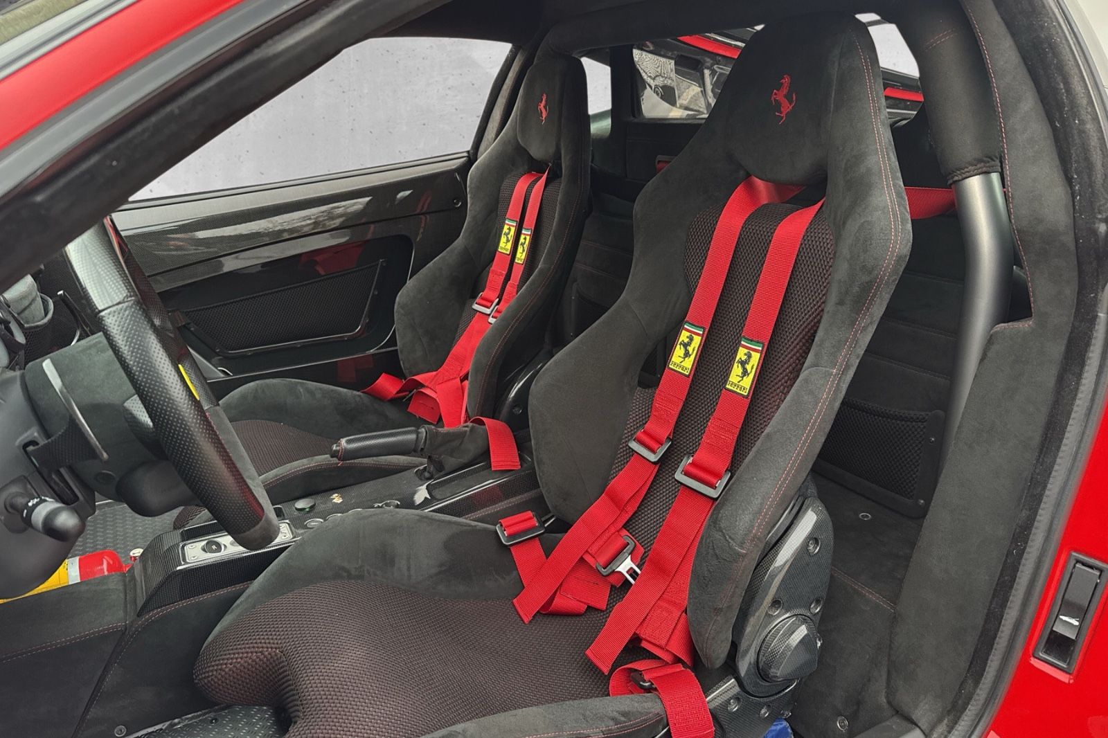 Fahrzeugabbildung Ferrari 430 Scuderia*LED*Carbon*Painted Stripes*4 Punkt