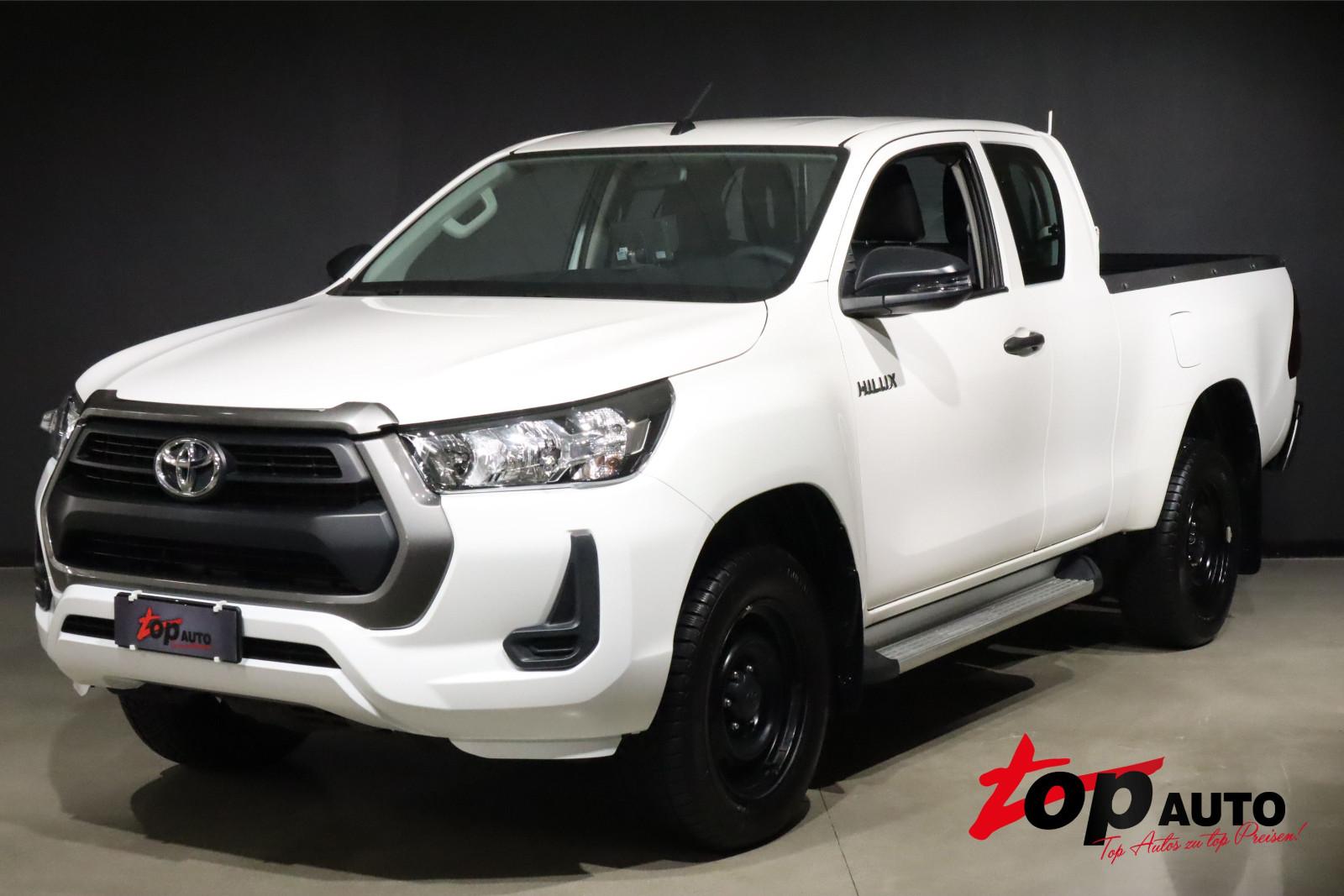 Toyota Hilux Extra Cab Duty 4x4