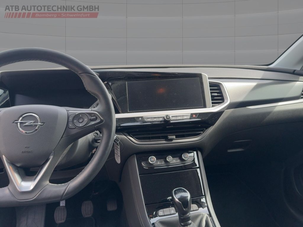 Fahrzeugabbildung Opel Grandland GS  AHK   NAVI  WINTERPAKET