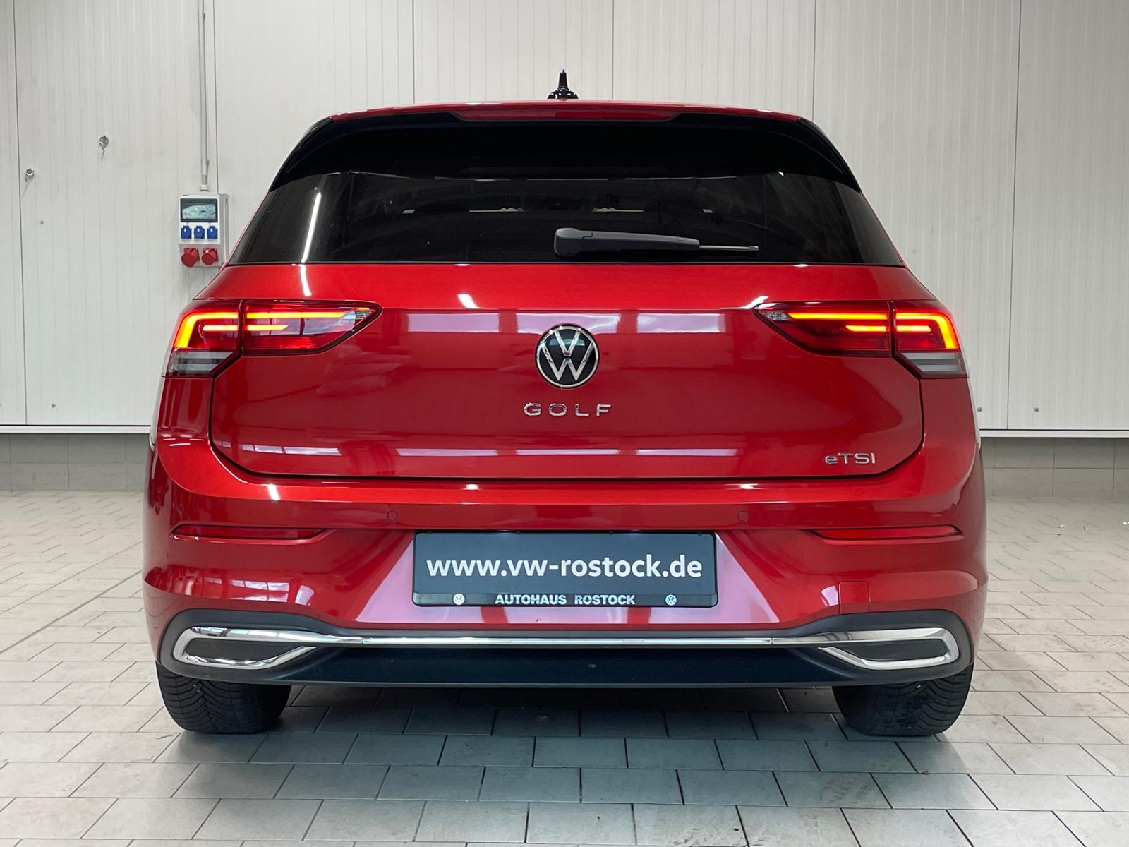 Volkswagen Golf VIII Active 1.0 eTSI DSG LED ACC KAM, миниатюра 6