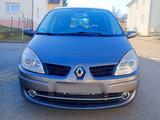 Renault Scenic - Renault Scenic aus 2008 mit Diesel-Antrieb