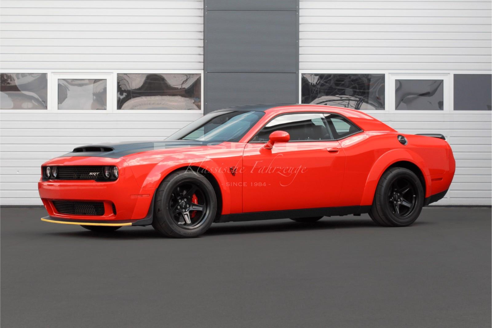 Dodge Challenger