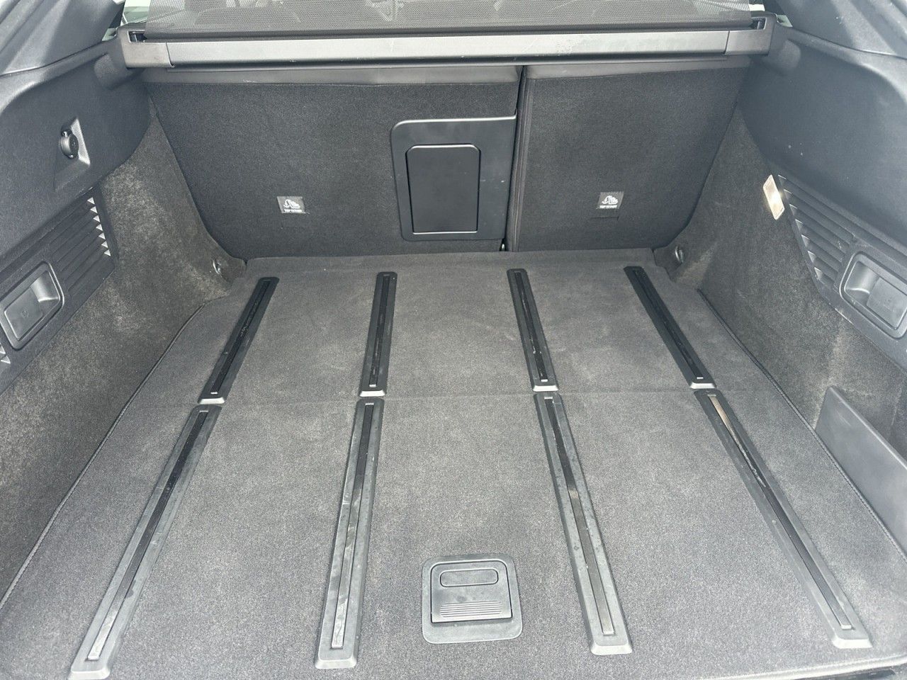 Fahrzeugabbildung Citroën C5 X Plug-in-Hybrid 225 S&S -EAT8 Shine Pack