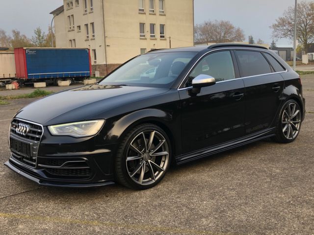 Audi S3 Sportback 2.0 TFSI quattro Audi Scheckheft