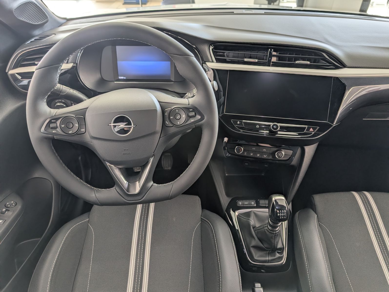 OPEL Corsa 1.2 Turbo GS LED Kamera Klima – Bild 15