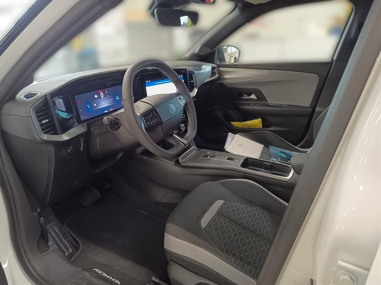 Fahrzeugabbildung Opel Mokka 1.2 Turbo Edition Kamera,LED,Navi,PDC,SHZ