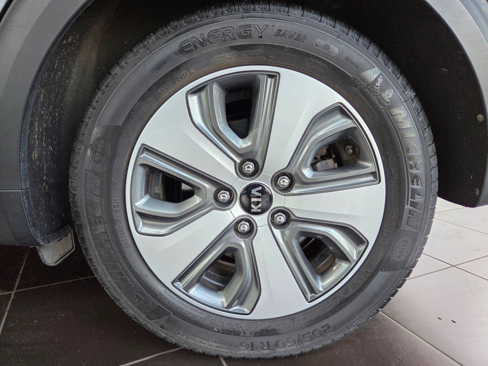 Fahrzeugabbildung Kia Niro Spirit PHEV AHK MEMORY LED NAVI SHZ RFK