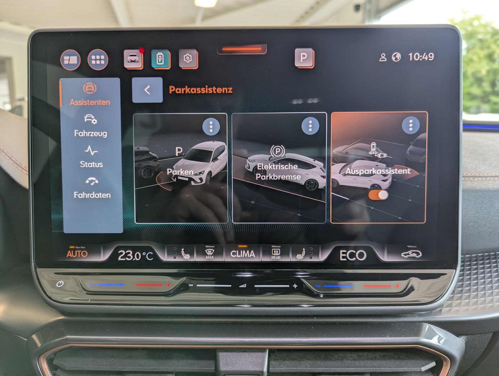 Fahrzeugabbildung CUPRA Leon 1.5 e-Hybrid Matrix Edge-Intelligent-Paket