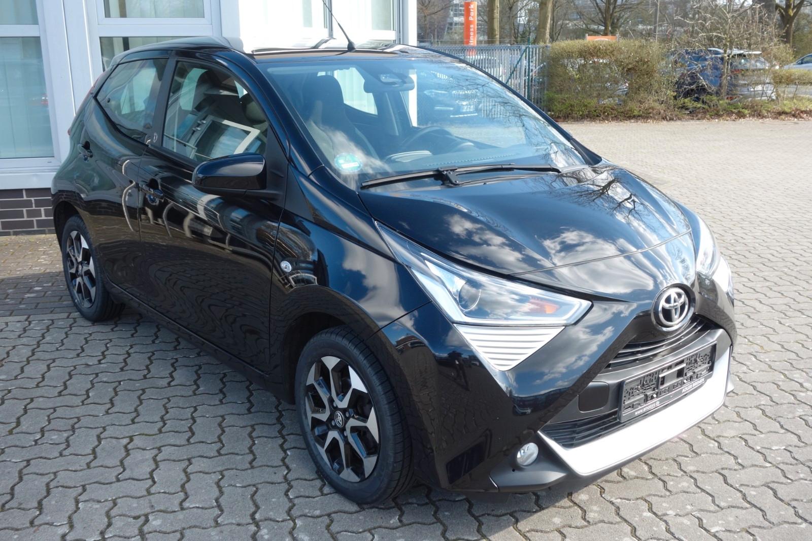 Toyota Aygo x-play Team D Automatik Kamera