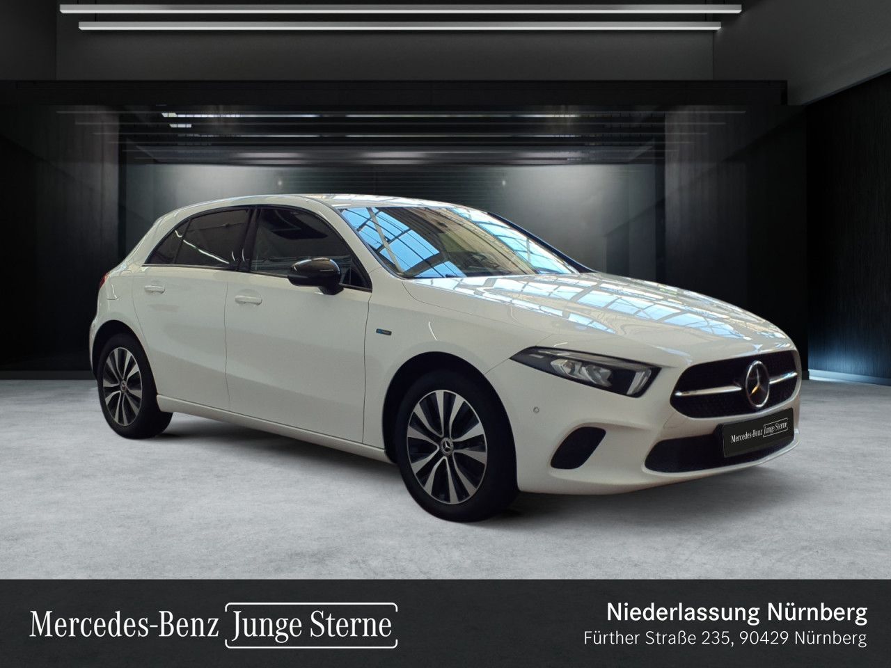 Mercedes-Benz A 250 e Prog Night Dist LED AugReal CarPlay Ambi foto 2