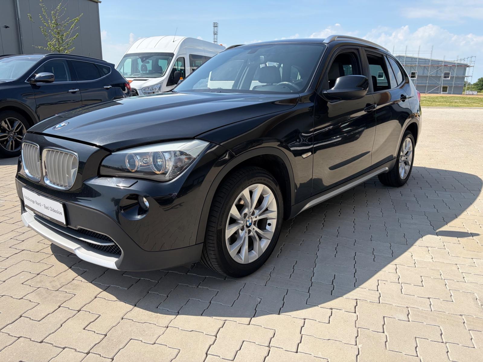 BMW X1 18 d sDrive X-LINE