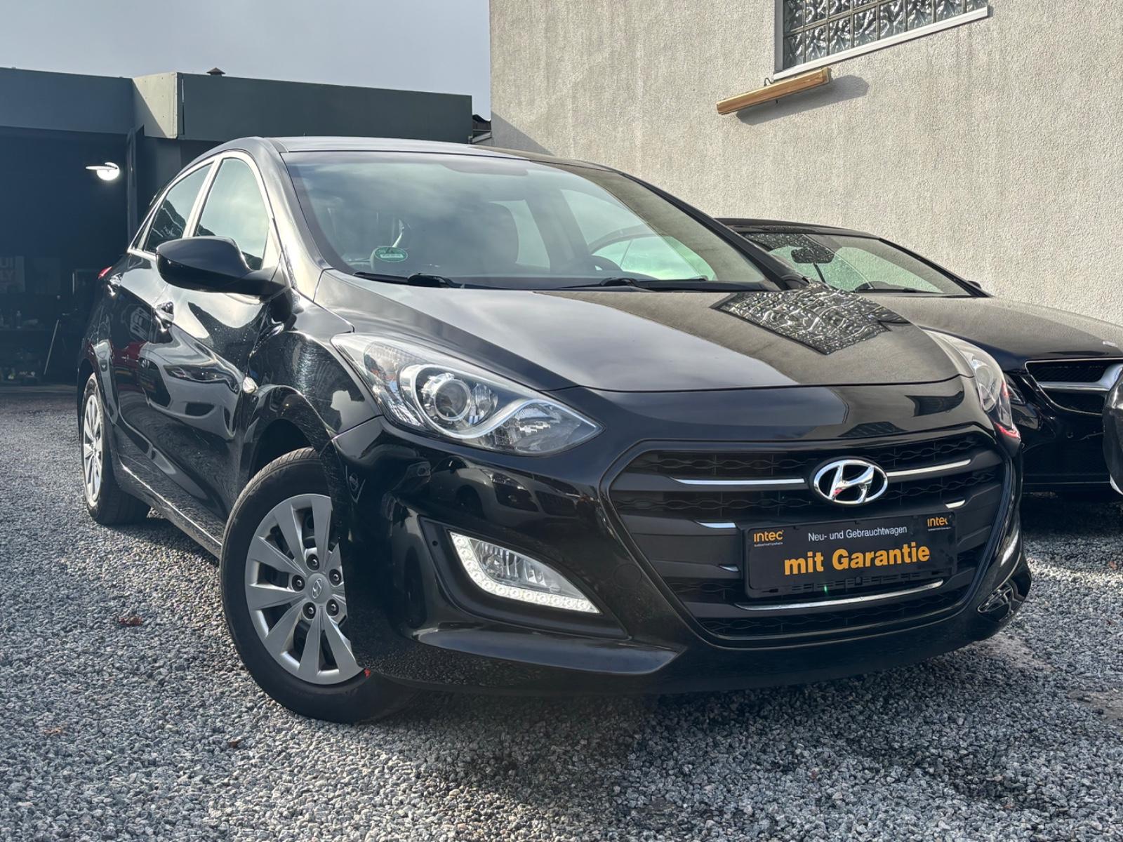 Hyundai i30 blue Classic*1.Hand*Klima*MFL*LED*HU NEU*Ser