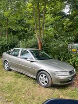 Opel Vectra B - Opel Vectra aus 1999: B