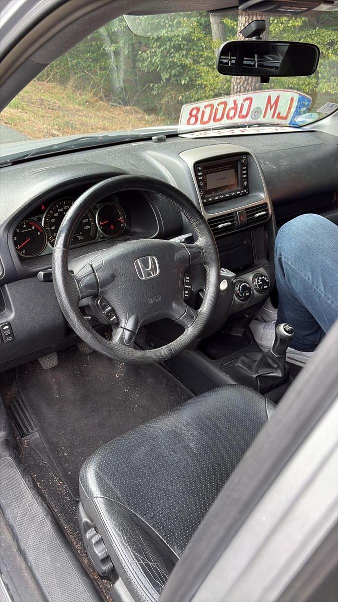 Honda CR-V 2006 — engine 140 HP (103kW)