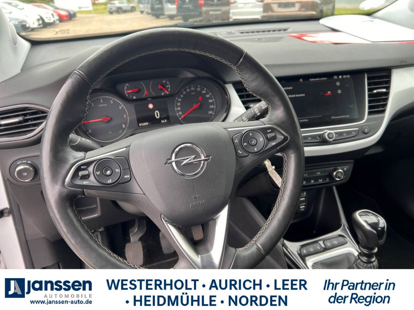 Fahrzeugabbildung Opel Crossland X 1.2 Start/Stop