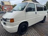 Volkswagen T4 2.5TDI*TÜV NEU*BETT*SPÜLE*KLIMA*ZR NEUWERTIG* - Volkswagen T4 mit Anhängerkupplung