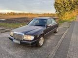 Mercedes-Benz Mercedes Benz W124 200D - Mercedes-Benz 200 aus 1993
