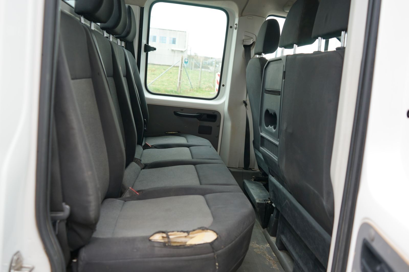 Fahrzeugabbildung Volkswagen Crafter Pritsche 2.0 TDI 35 DOKA mittellang FWD