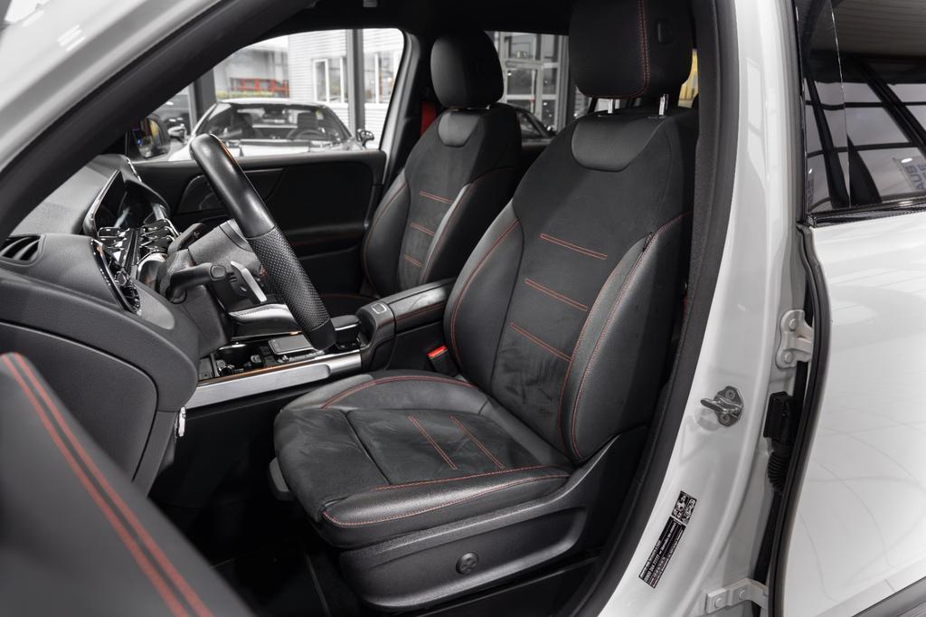 Mercedes-Benz GLB 35 AMG