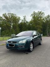 Ford Focus Turnier 2006  130.000 km  TÜV... - Ford Focus aus 2006: Turnier