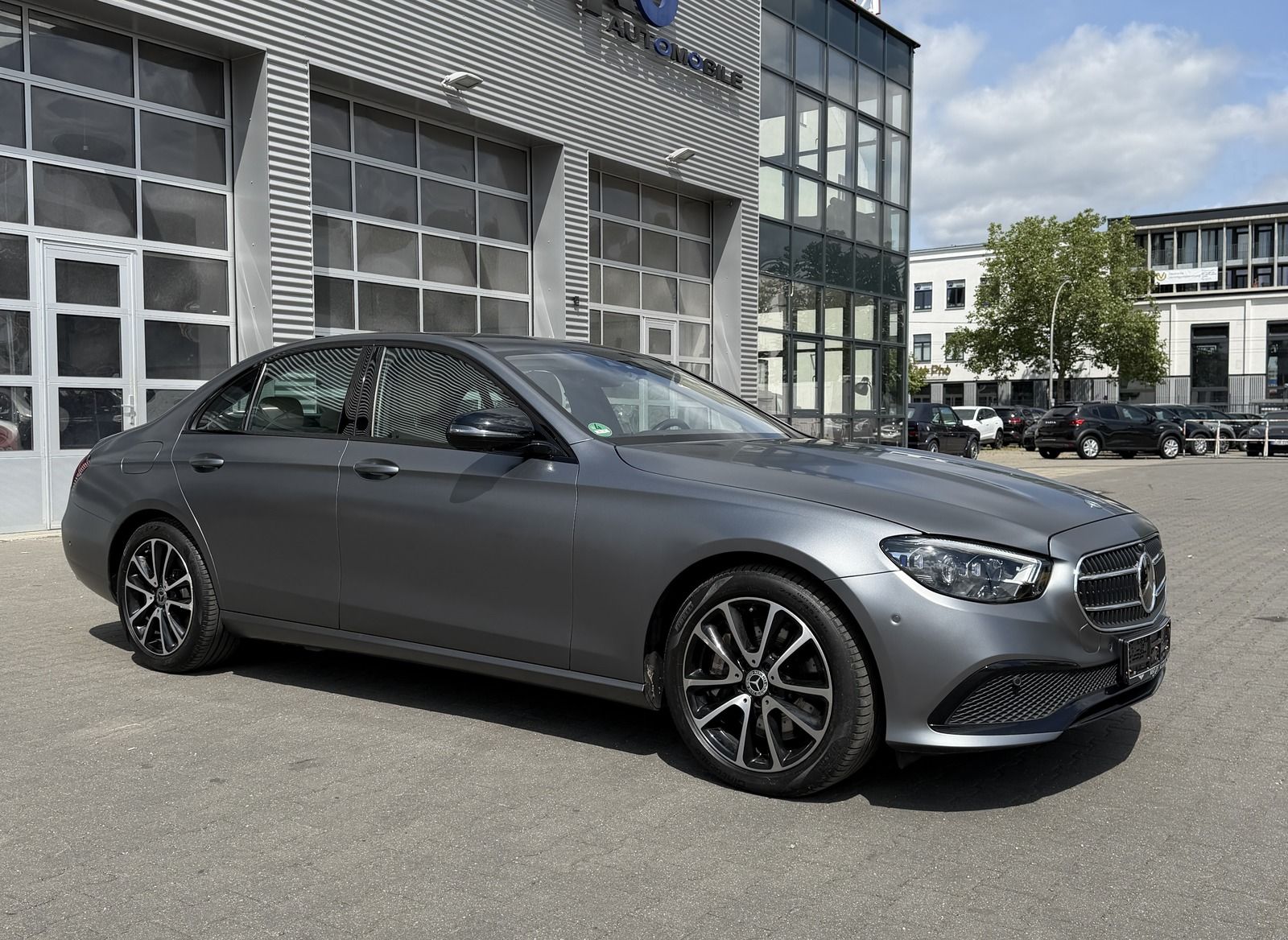 Mercedes-Benz E 450 4MATIC Hybrid/Benzin Bourmaster foto 2