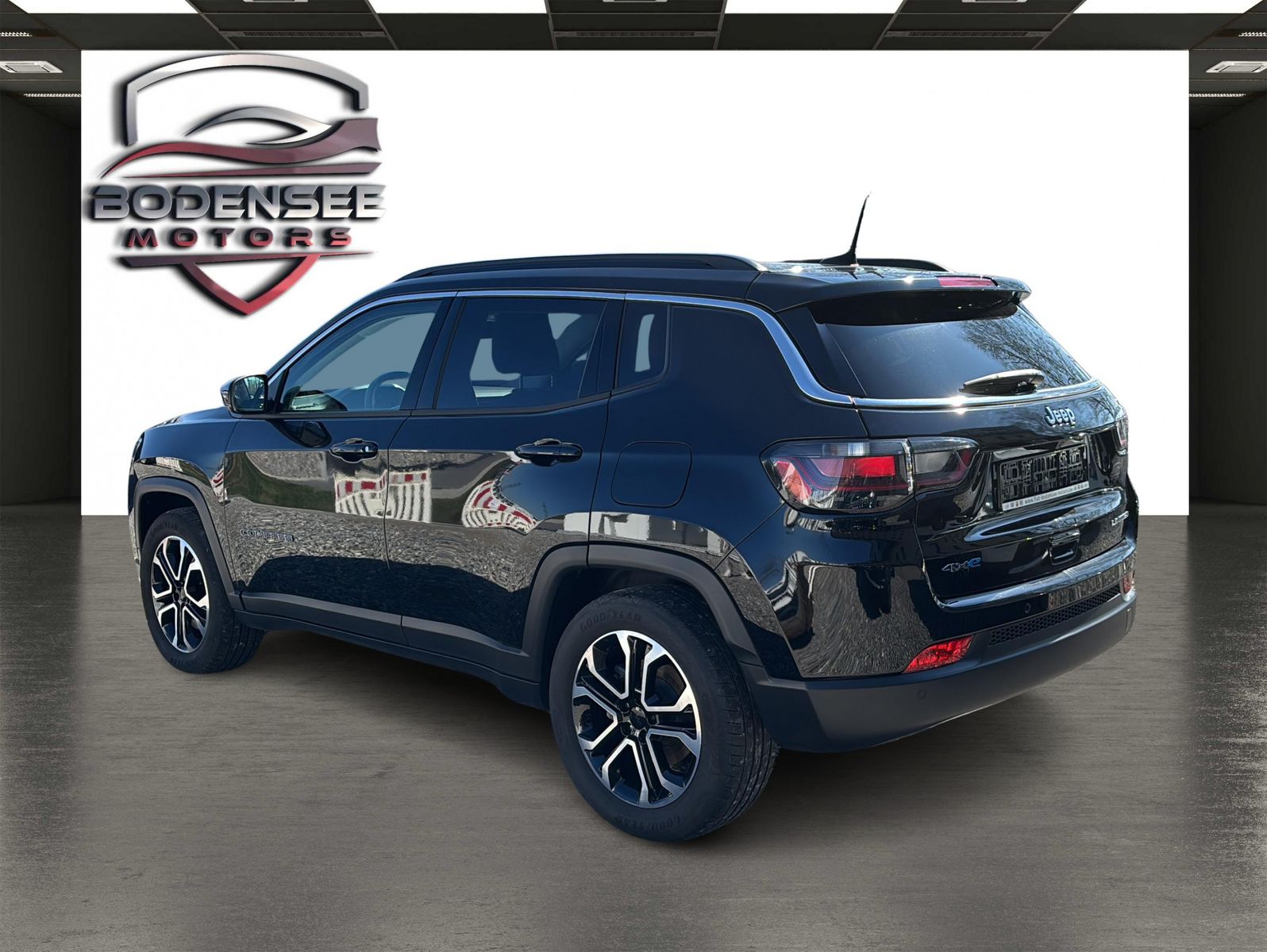 Fahrzeugabbildung Jeep Compass 1.3 T4 Plug-In Hybrid Limited 4xe 140kW