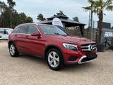 Mercedes-Benz GLC 220 d 4MATIC, Navi, LED, AHK, 8x Reifen - Mercedes-Benz: Geländewagen, 4matic
