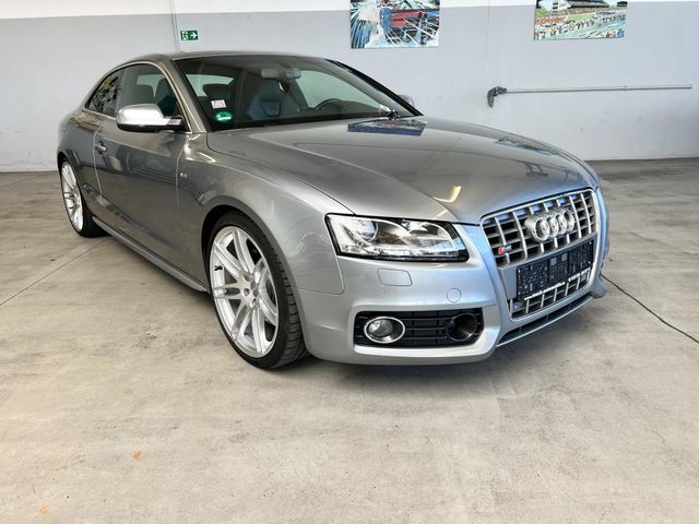 Audi S5 4.2 FSI quattro