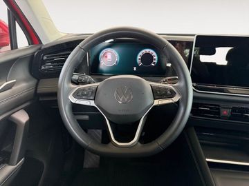 Volkswagen Tiguan - 12