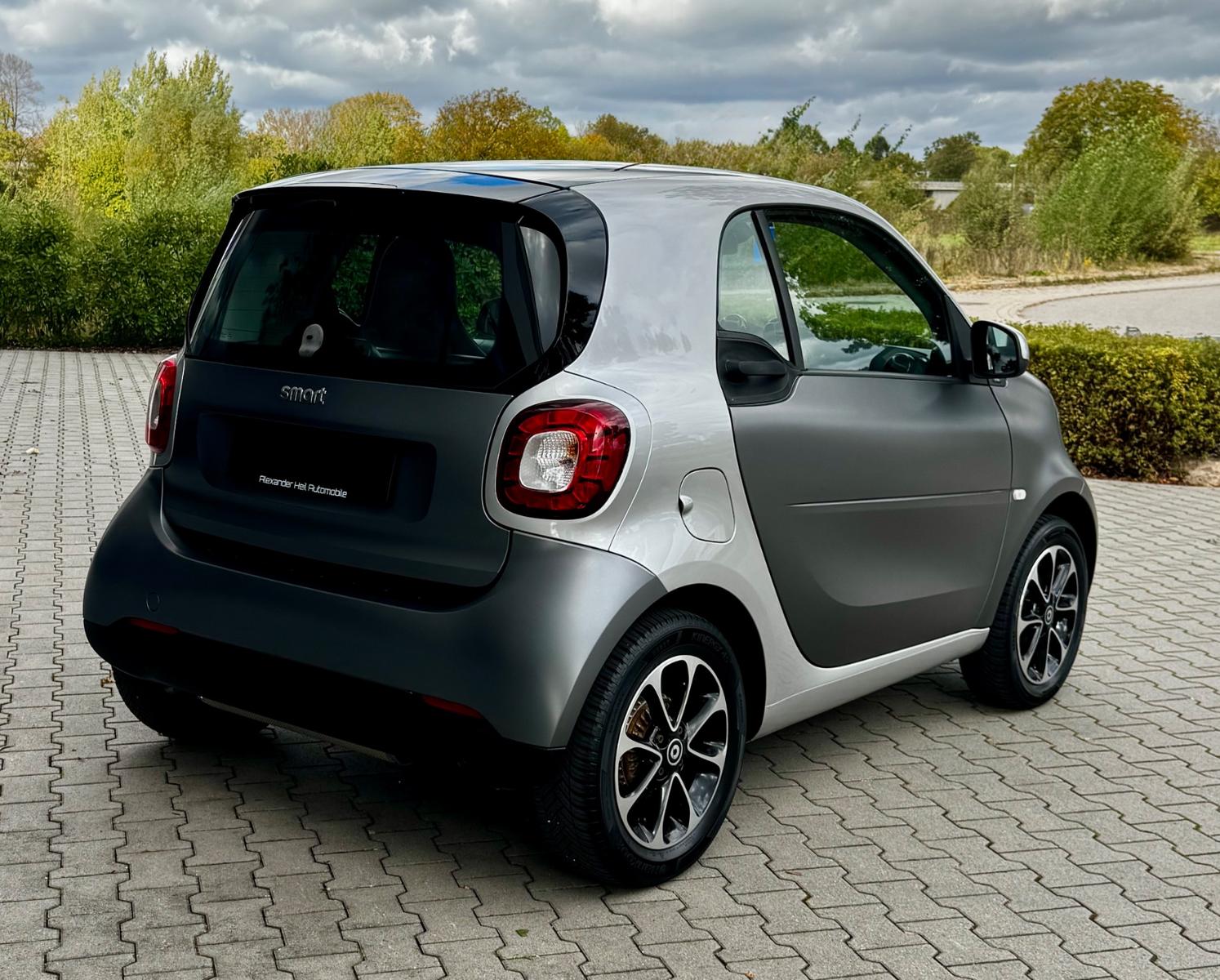 Smart ForTwo Coupe*AUTOMATIK*PRIME*LEDER*PANO*NAVI*SHZ
