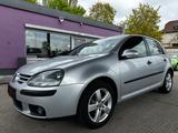 Volkswagen Golf V Lim.  "HU/AU+Service neu" - Volkswagen Golf aus 2004