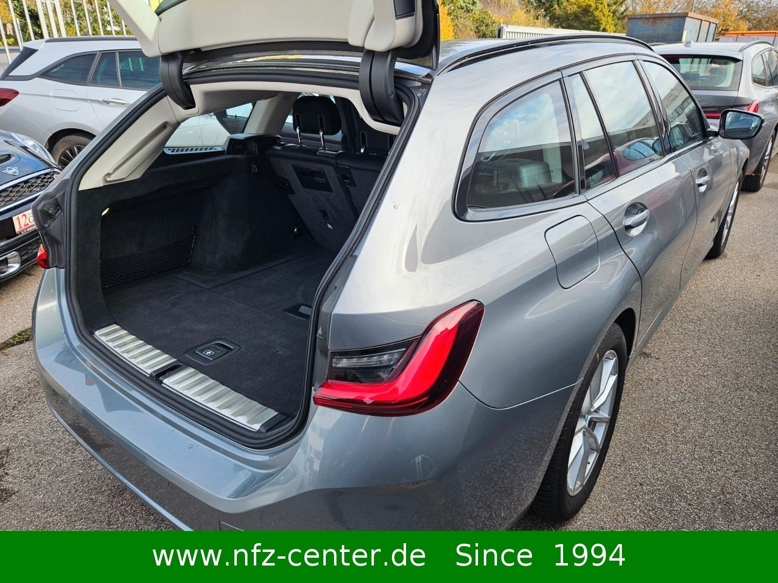 BMW 320 d xDrive Navigation PDC foto 3