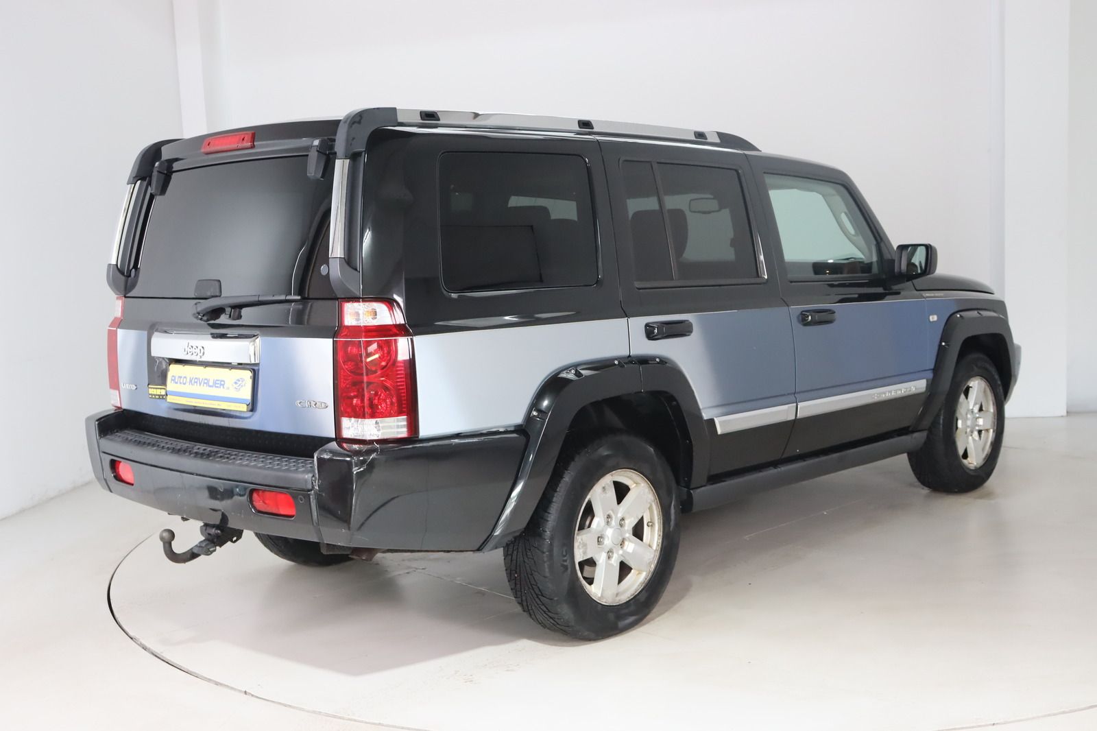 Fahrzeugabbildung Jeep Commander 3.0 CRD Autom.* Standhzg.