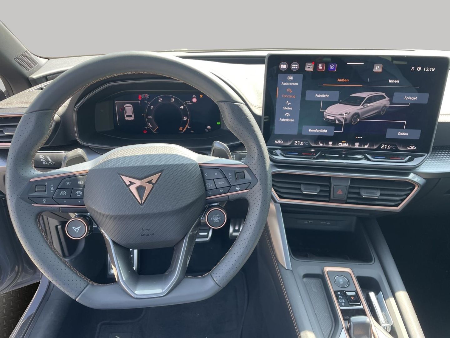 Fahrzeugabbildung CUPRA Leon Sportstourer 2.0 TDI 110 kW El. Panodach Na