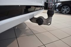 VOLVO XC60 D5 AWD~R Design~Leder~Business~I-safe~21"