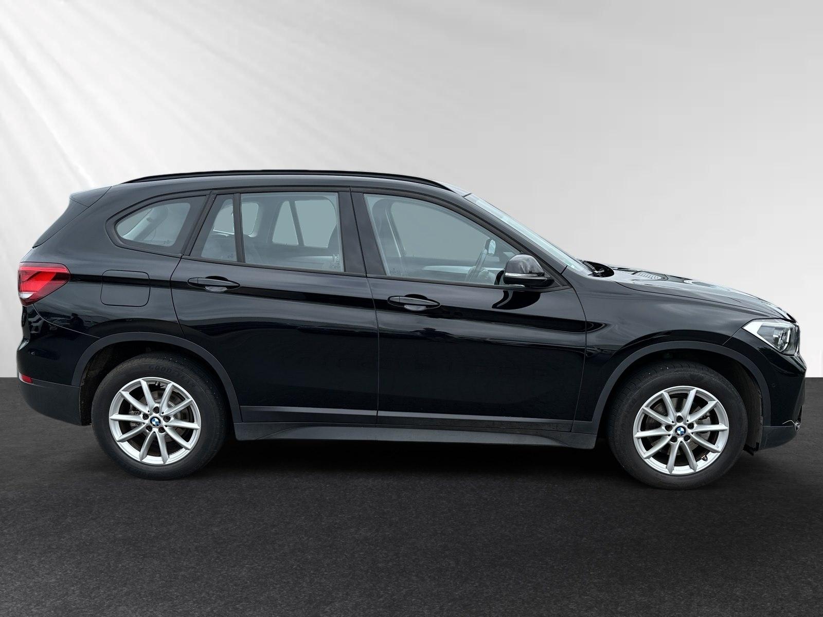 BMW X1 sDrive18i Adv. Sportsitze Navi Parkassist LED, миниатюра 2