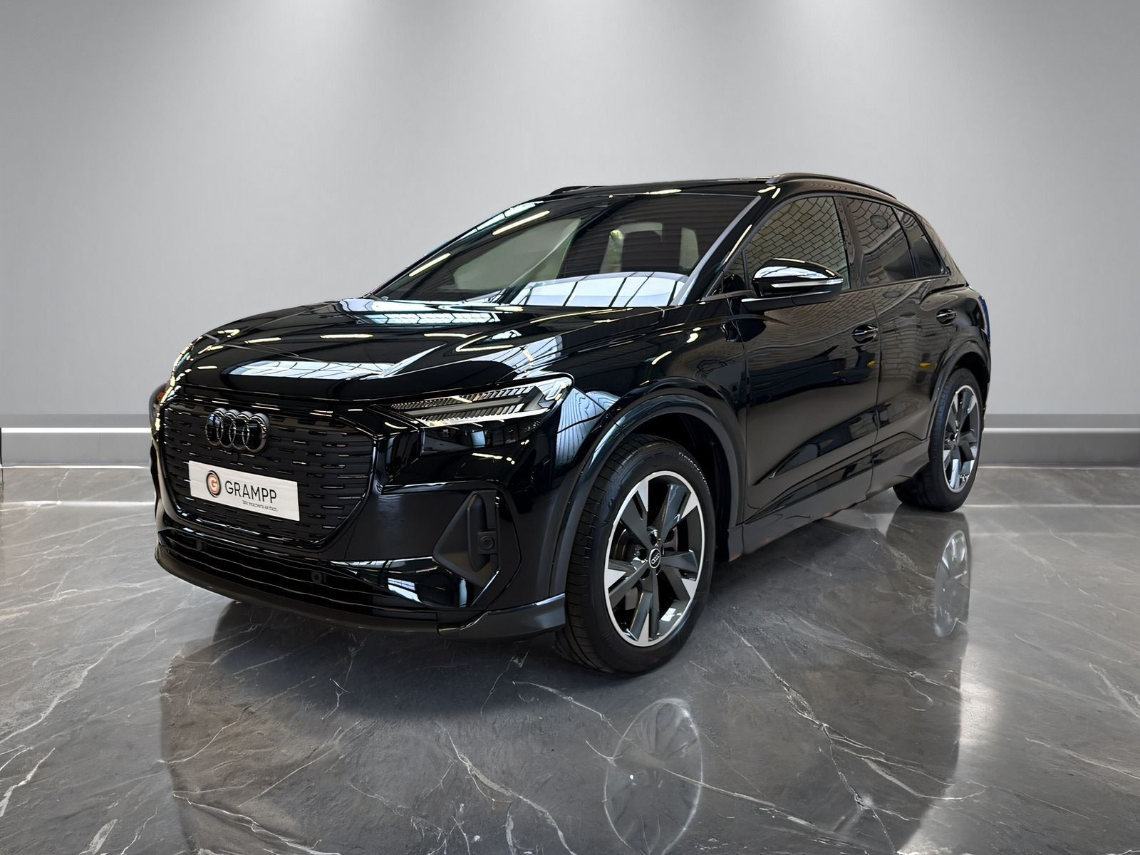 Audi Q4 e-tron 45 quattro S-LINE LEDER AHK foto 2