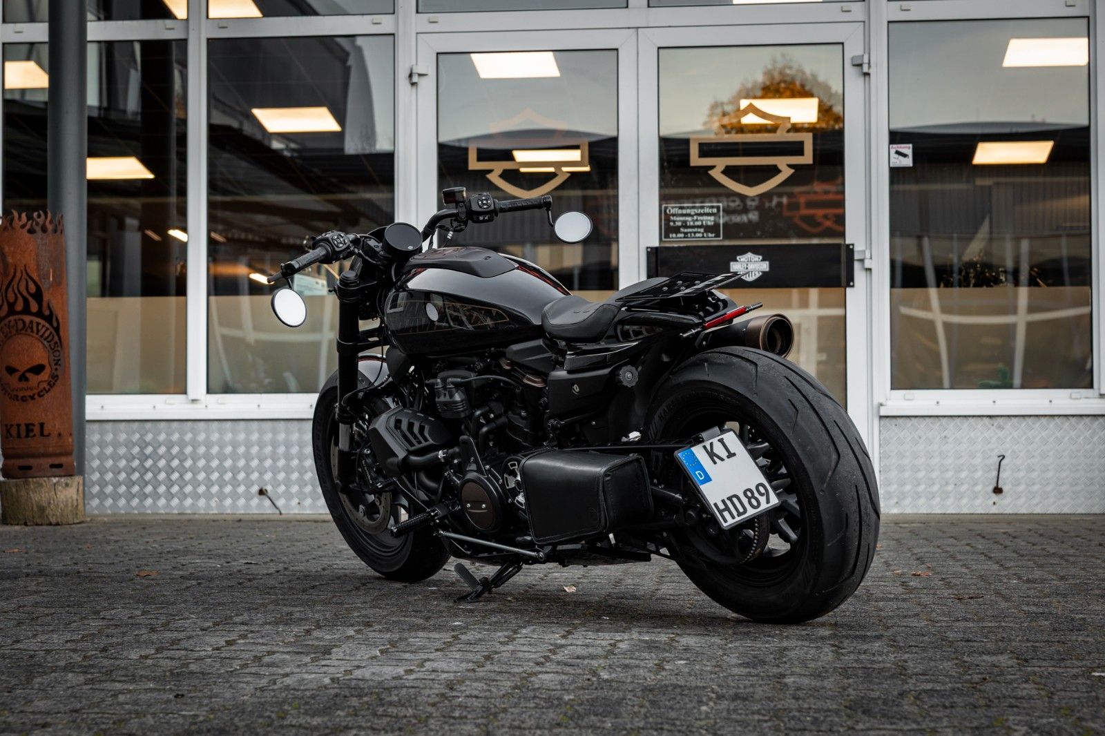 Fahrzeugabbildung Harley-Davidson RH1250S Sportster S - Jekill&Hyde -