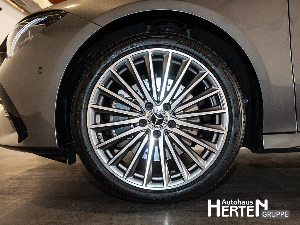 Mercedes-Benz CLA 250 e SB AMG MULTIBEAM 19 KEYLESS AMBIENTE foto 5