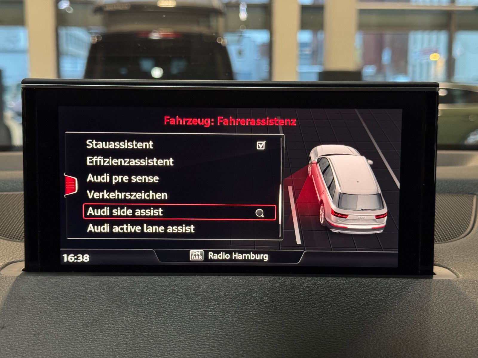 Fahrzeugabbildung Audi Q7 3.0 TDI QUATTRO 3X S-LINE VOLLAUSTATTUNG 21´