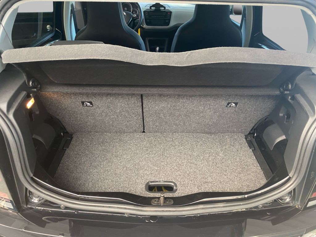 Fahrzeugabbildung Volkswagen e-up Style Plus